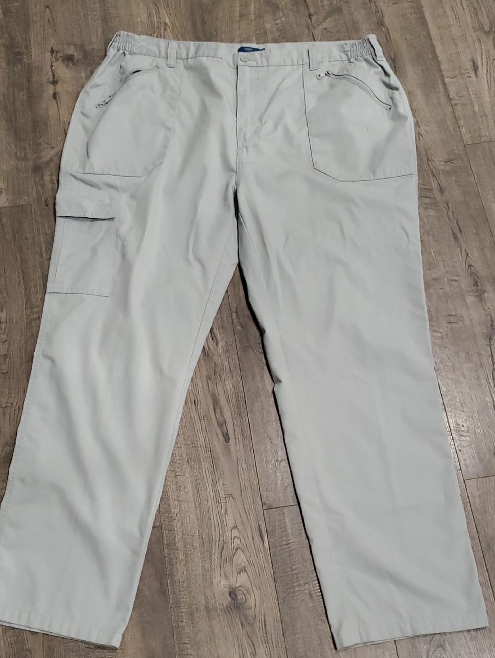 Men's Light Gray Cargo Pants – Comfortable Everyday Utility